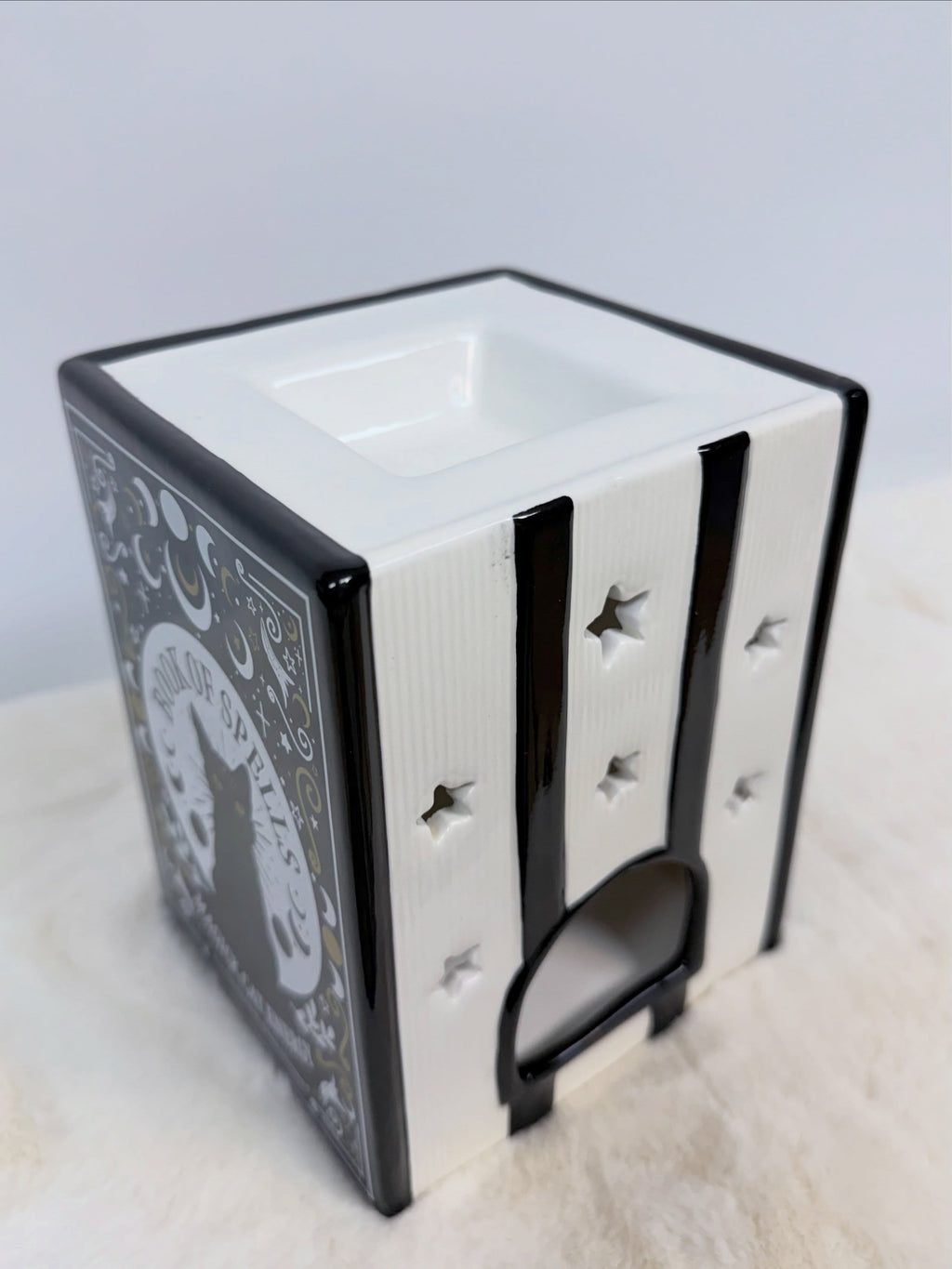 Book of Spells – Öl- & Wax Melt Wärmer